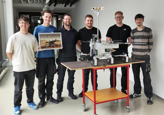 six apprentices present the rover
